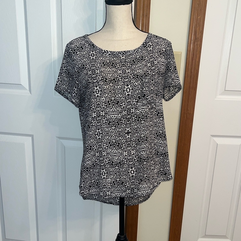 Pleione Black & White Printed Blouse